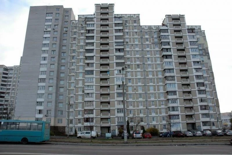 For sale 2-room apartment 56.3 m², Akademika Efremova St.