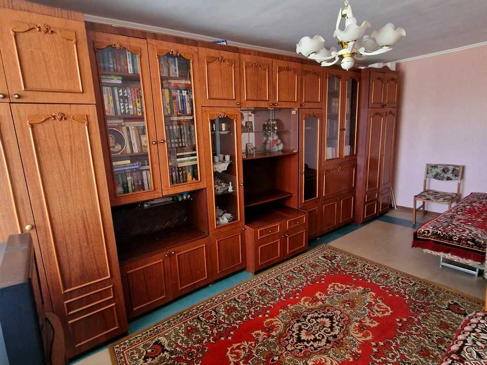 Квартира. Дніпро, Метробудівська вул.