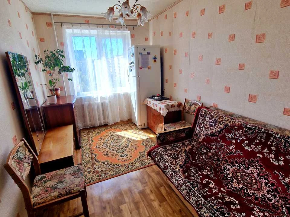 Квартира. Дніпро, Метробудівська вул.