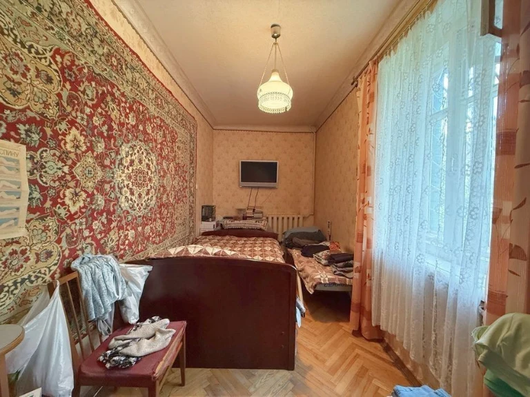 Без % для покупця, Галицька, 16, роздільна 2-х кім, вільна,