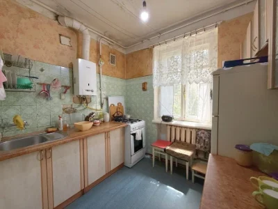 Без % для покупця, Галицька, 16, роздільна 2-х кім, вільна,