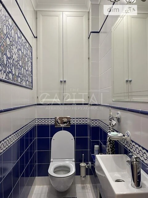 Sale of 2-room apartment 82 sq. m. on Vasylya Tyutyunnyka 37/1 •