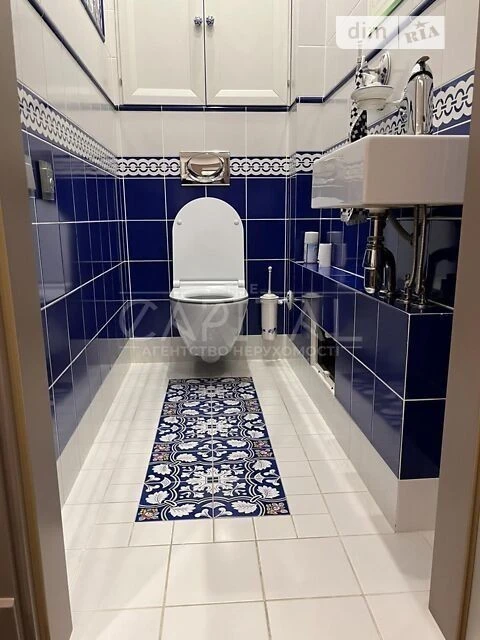 Sale of 2-room apartment 82 sq. m. on Vasylya Tyutyunnyka 37/1 •