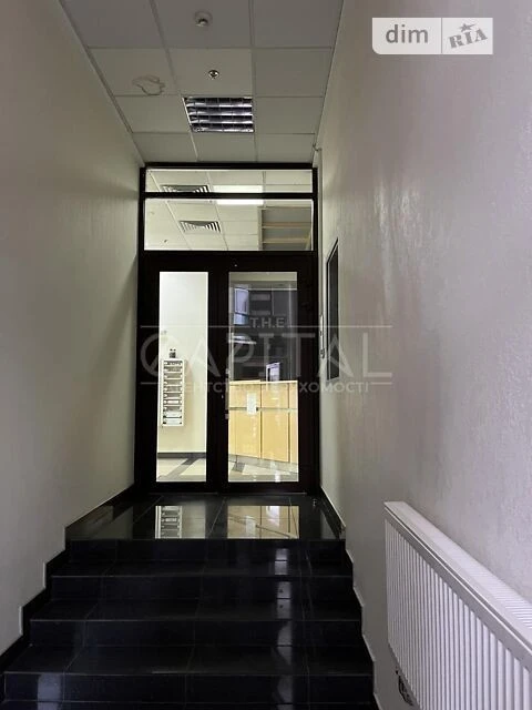 Sale of 2-room apartment 82 sq. m. on Vasylya Tyutyunnyka 37/1 •