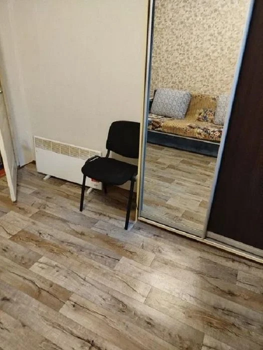 Квартира с ремонтом в центре. Район ж/д вокзала. (3
