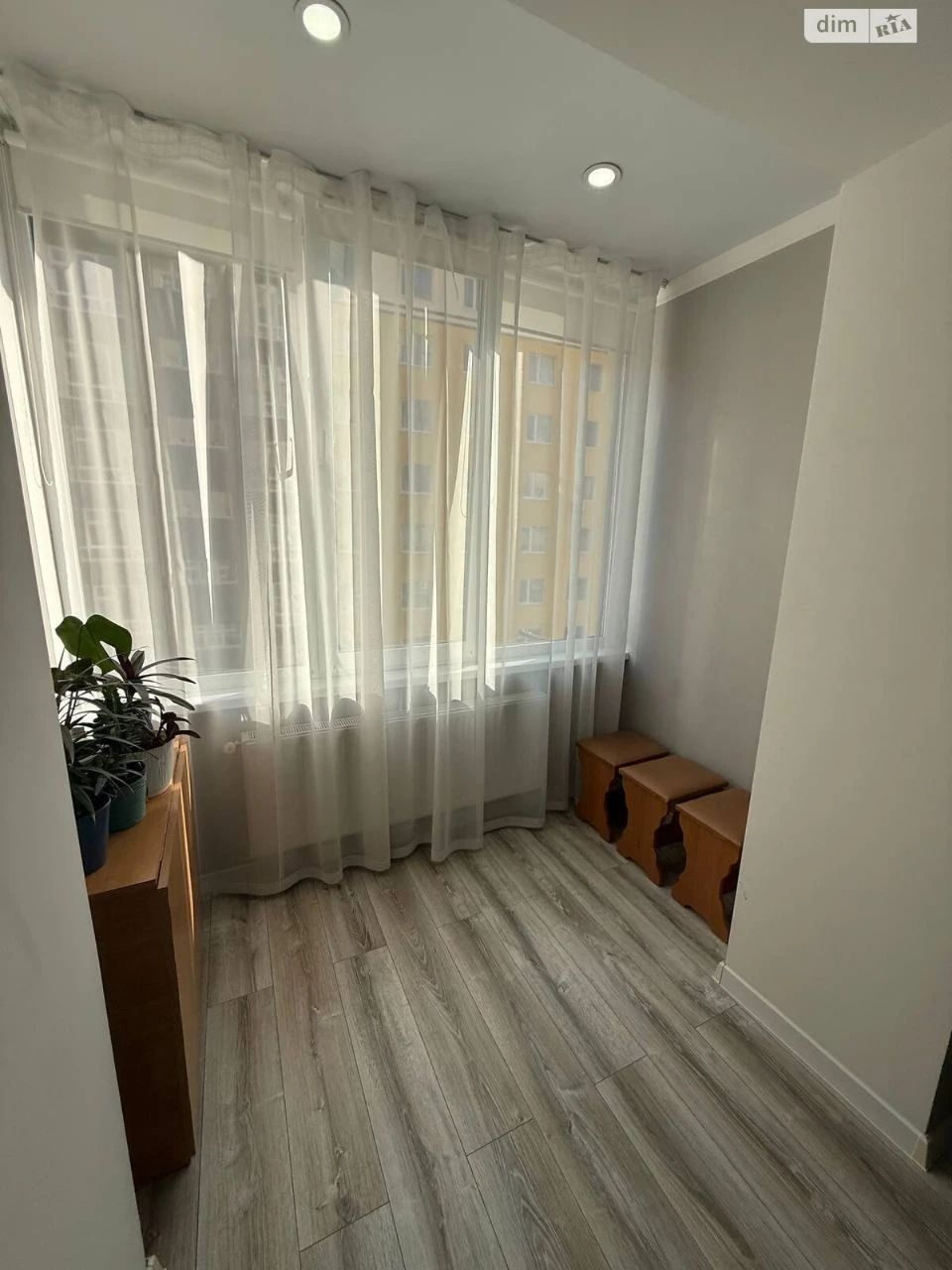 Продаж Квартира Озерна