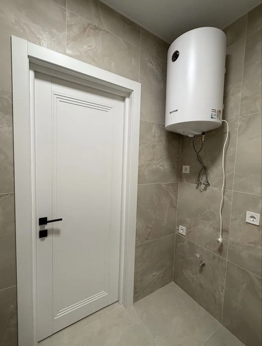 Mira residential complex, 1-room apartment, 40 m², renovated, 6th floor, best option