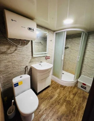 For sale 2-room multi-level apartment 38 M2 near the center