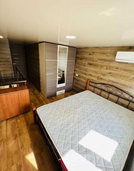 For sale 2-room multi-level apartment 38 M2 near the center