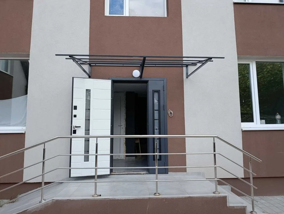 1-комнатная квартира 50м2 в новостройке, ближний Старый город.