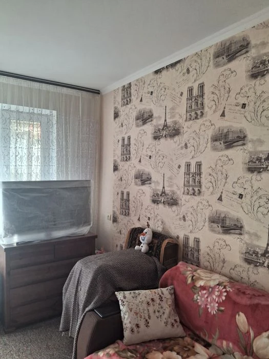 Продам 2х кiмн. квартиру на  Крошнi