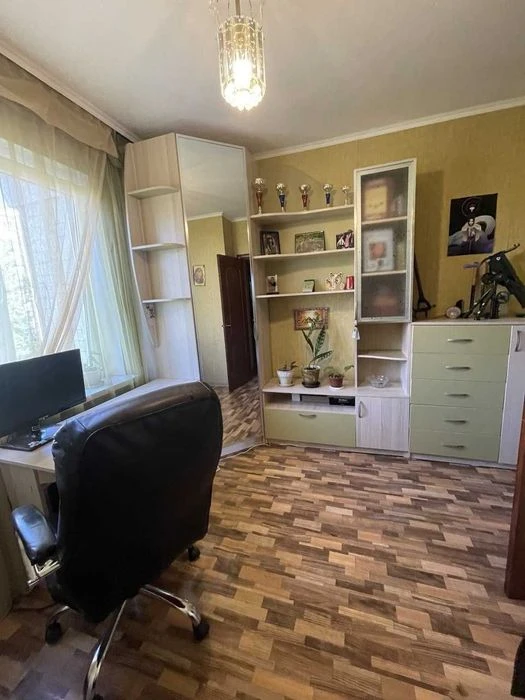 Актуально! Новая 3 ком. кв. Таирова Королева с ремонтом