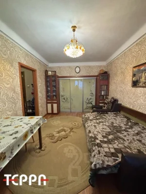 Продажа: 2-комнатная квартира, ул. М. Корищенко