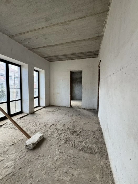 House for sale French Boulevard Arkady WITHOUT repair 542m2 K