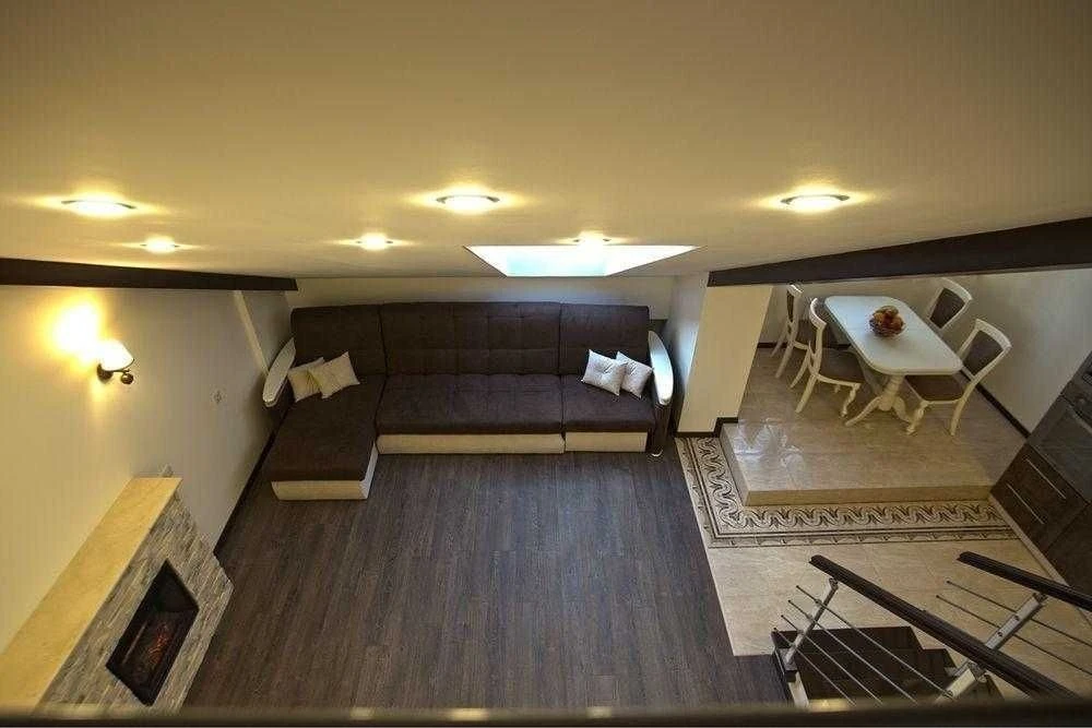 Bright 2-room apartment with attic for sale in