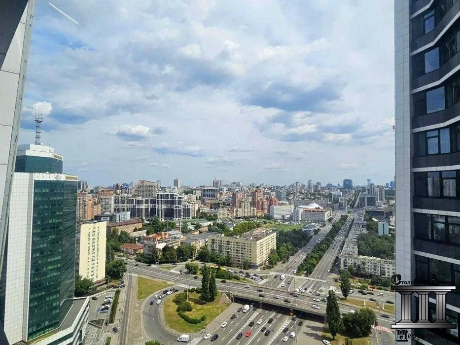 2-room apartment with a view of the Center, 80 sq m, Manhattan residential complex,