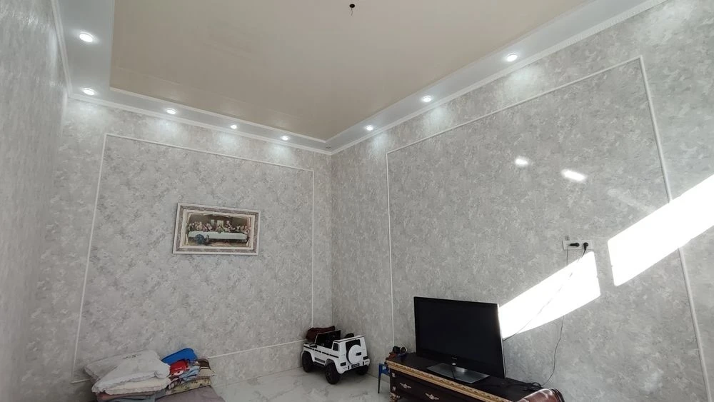 House for sale on Kitobiynaya