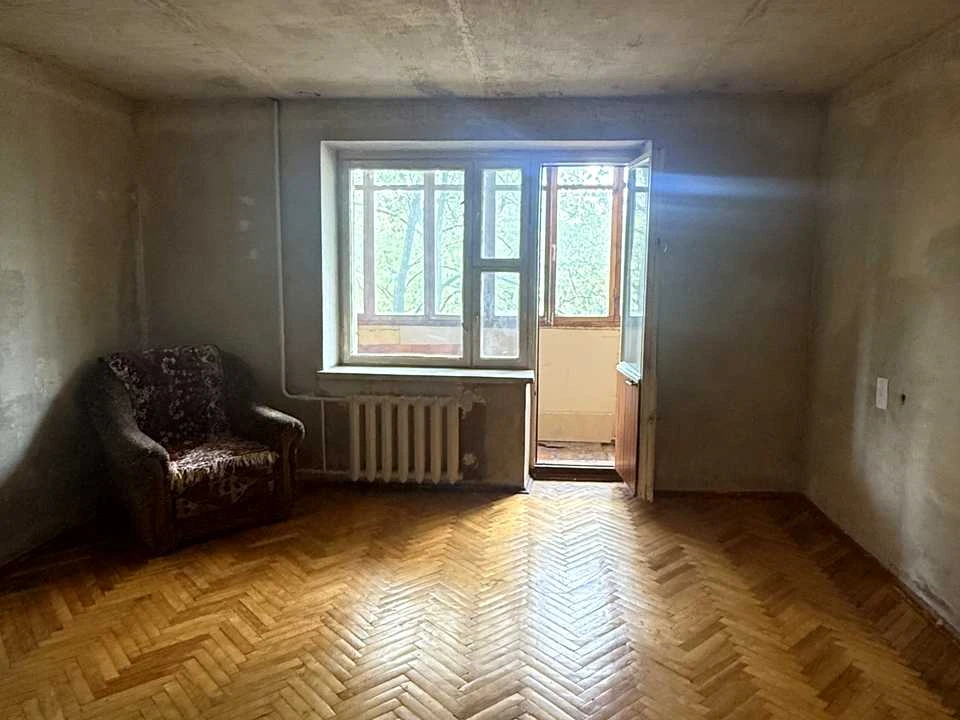 Квартира. Киев, Романа Шухевича просп. (Генерала Ватутина)