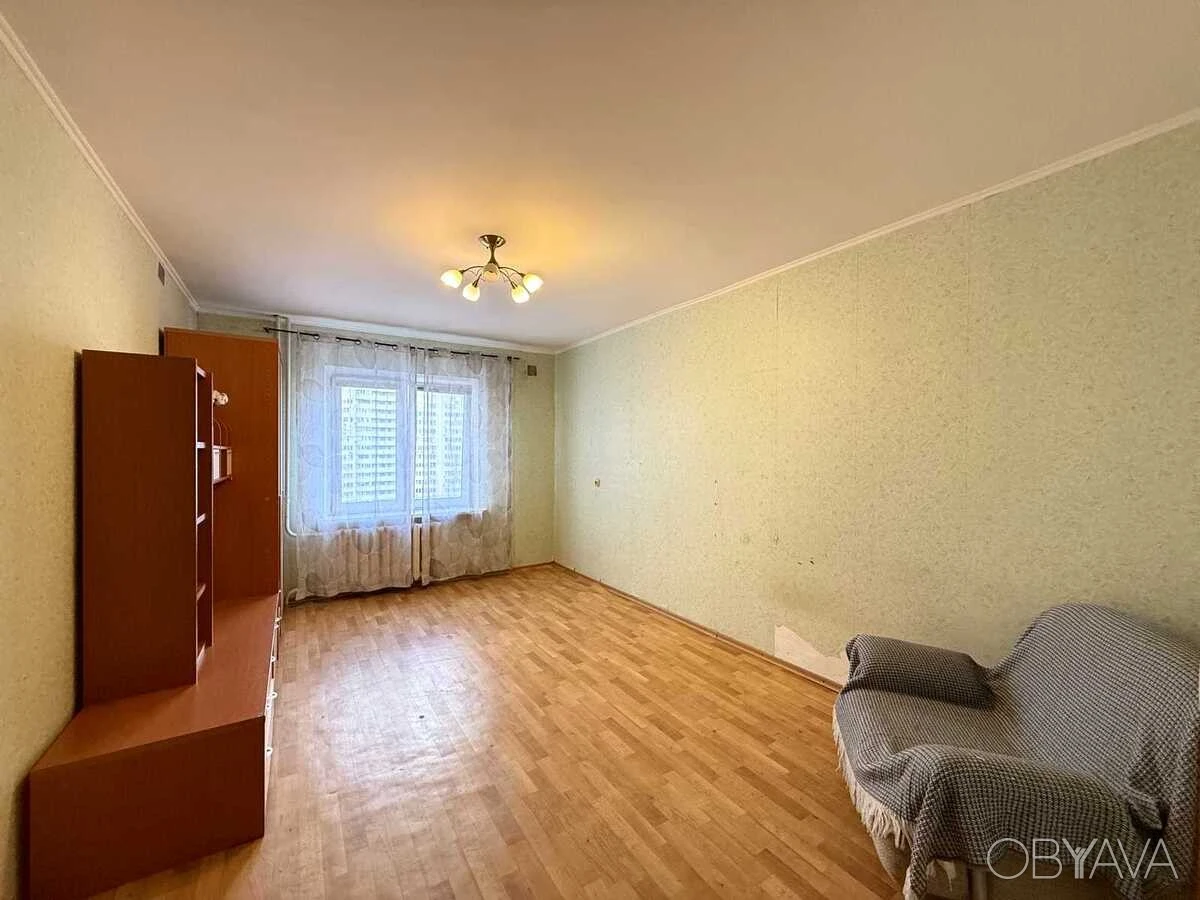 1-room apartment Olena Pchilka St., 2-B