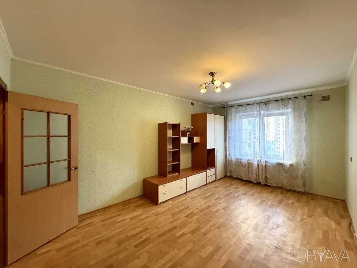 1-room apartment Olena Pchilka St., 2-B