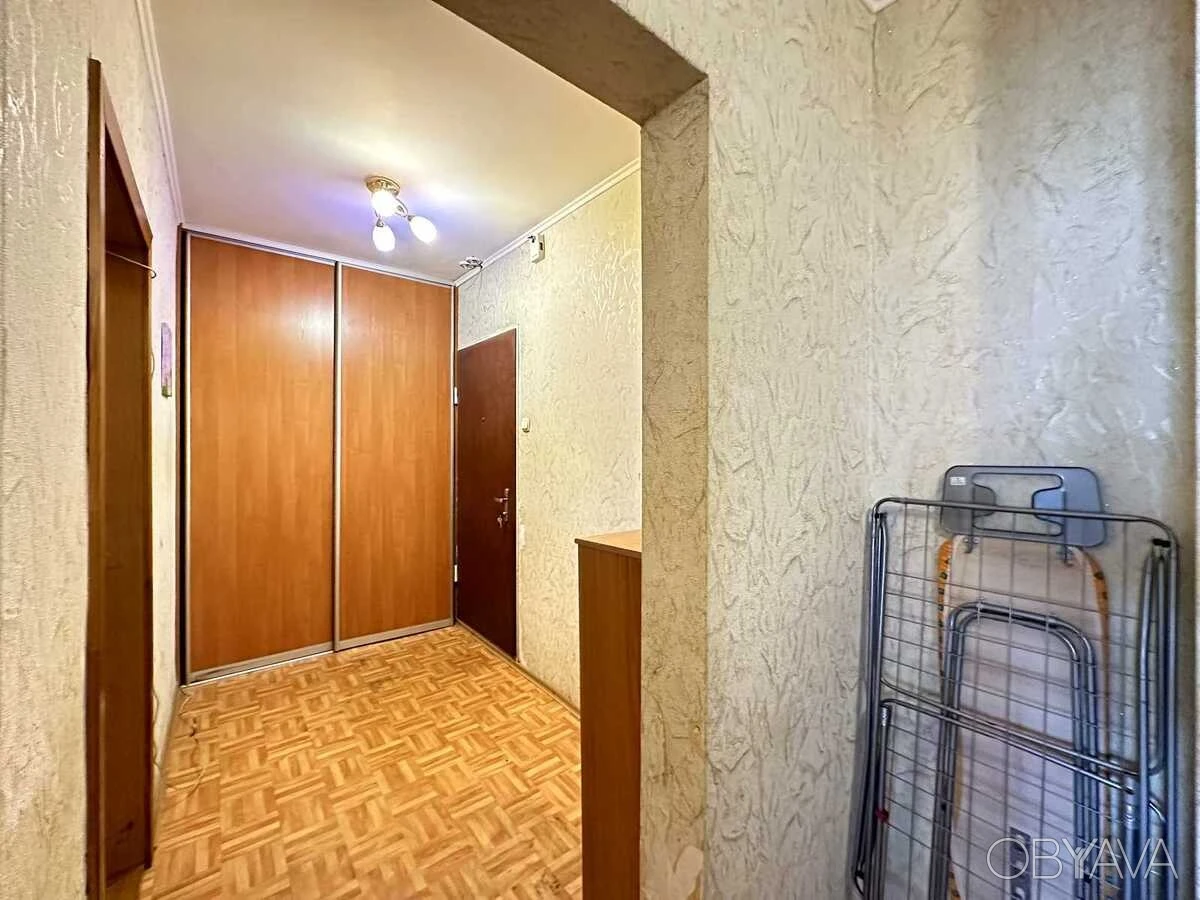 1-room apartment Olena Pchilka St., 2-B