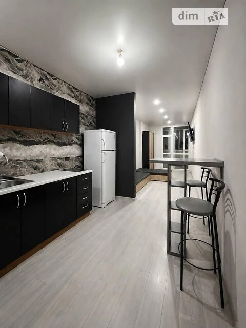 Продаж 1к квартири 34 кв. м на пров. Лобачевського 7 корпус