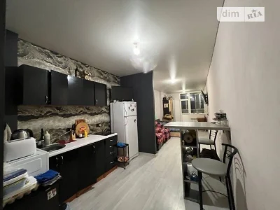 Продаж 1к квартири 34 кв. м на пров. Лобачевського 7 корпус