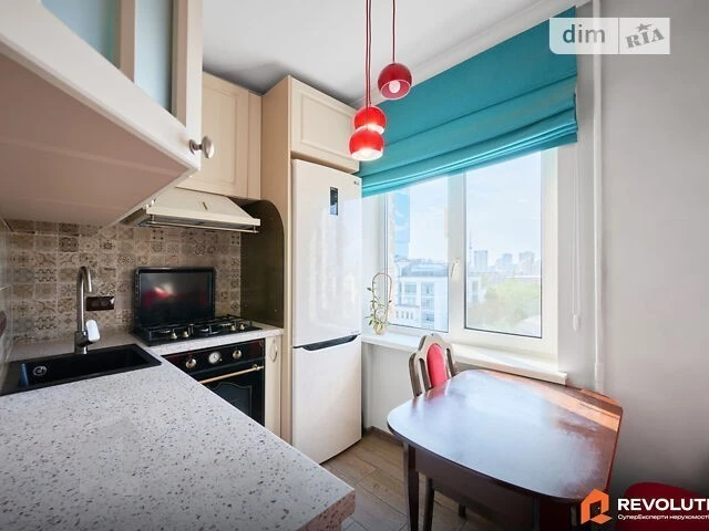 Продаж 2к квартири 47.3 кв. м на вул. Студентська 12-14 • ID