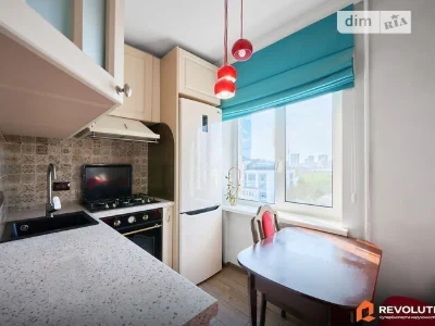Продаж 2к квартири 47.3 кв. м на вул. Студентська 12-14 • ID