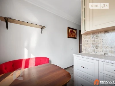 Продаж 2к квартири 47.3 кв. м на вул. Студентська 12-14 • ID
