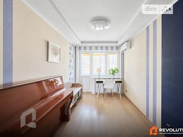 Продаж 2к квартири 47.3 кв. м на вул. Студентська 12-14 • ID