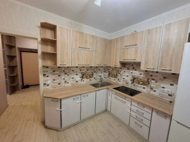 Продам 2 к.кв.Салтовка ЖК Салтовский ул.Драгоманова