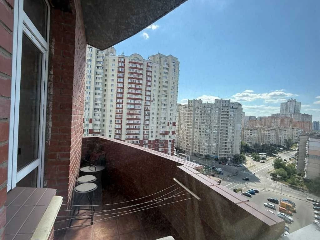 Sale of 2-room apartment 76.1 m², Urlovskaya street, 4A