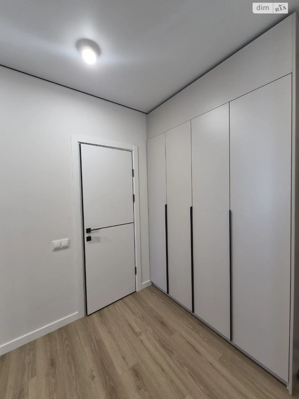 Продаж Квартира Кант