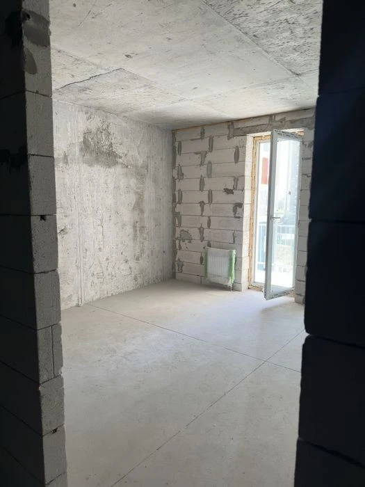 For sale 1 bedroom studio apartment Demiivska metro station Orange residential complex