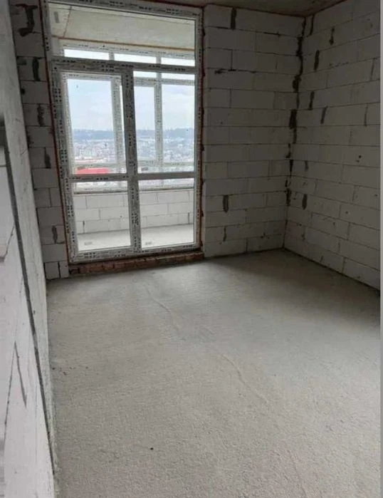 Продажа 3 ком. квартиры на ул. Под. Голоском