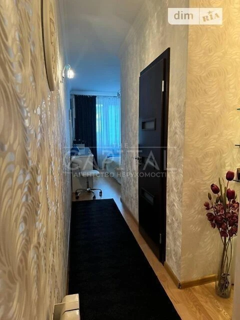 Sale of 3-room apartment 114 sq. m on Dniprovska embankment 19-A • ID 3