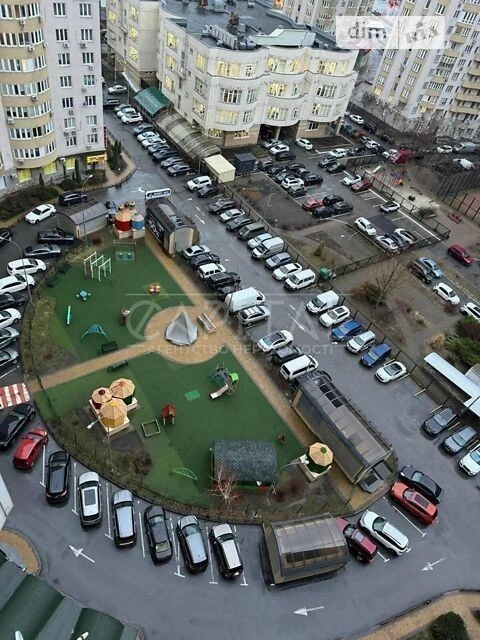 Sale of 3-room apartment 114 sq. m on Dniprovska embankment 19-A • ID 3