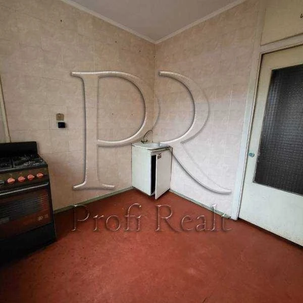 3-room apartment for sale 82 m², Chornobylska St., 18