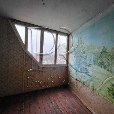 3-room apartment for sale 82 m², Chornobylska St., 18