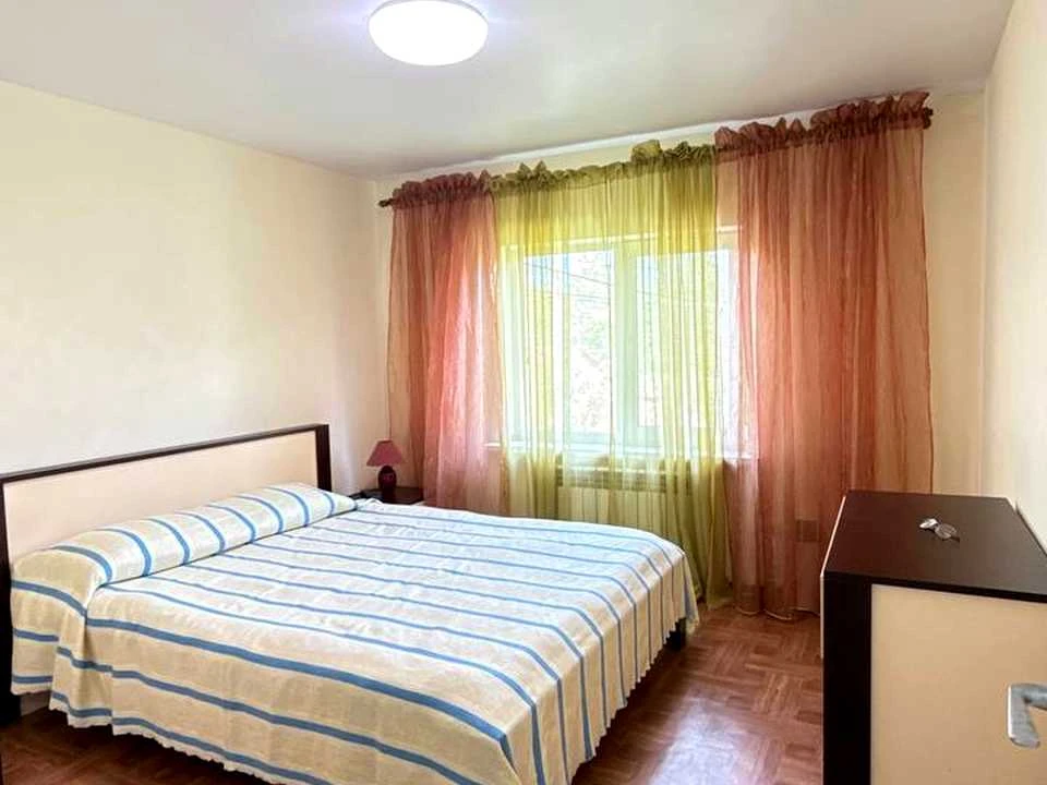 Будинок. Полтава, Ламаний пров.