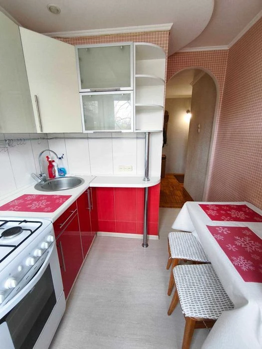 Selling 2k sq m in Saltovka ul. Neskorenykh, 29a, 531 m/d-n. (Ge