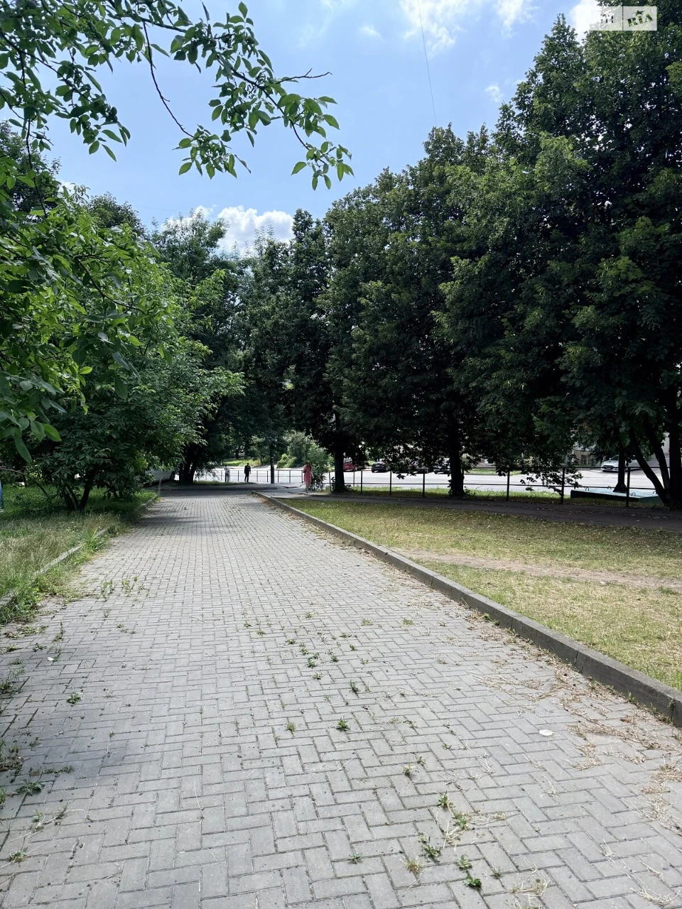 Продаж Підземний паркінг Виставка