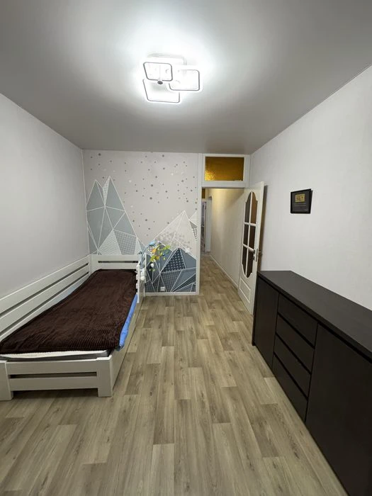 For sale 3-room apartment Saltovka, North Saltovka Se