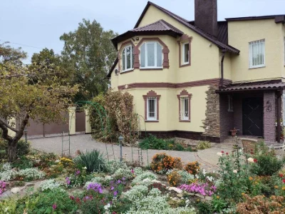 Будинок в центрі м. Полтава. Елітна нерухомість.