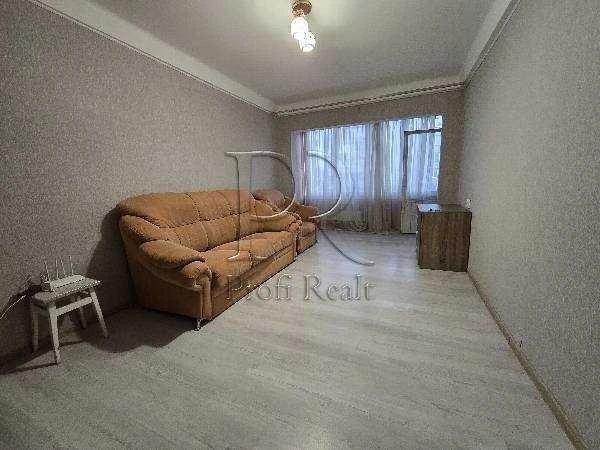 1-room apartment for sale 32 m², Bereznyakivska St., 20