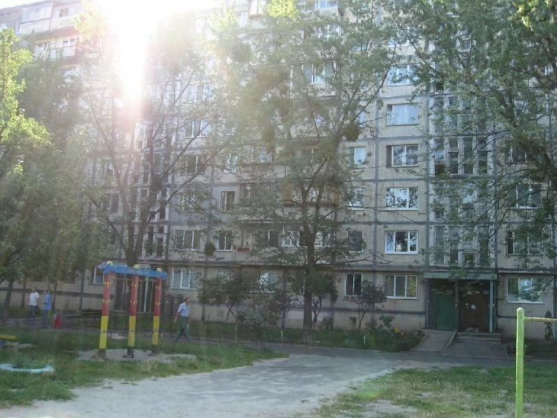 1-room apartment for sale 32 m², Bereznyakivska St., 20