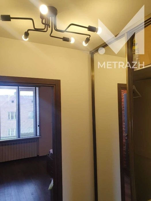 I will sell a spacious 1-room apartment of 55m2, Stalinka, Alchevskikh St.,