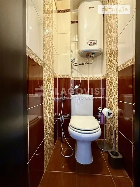 Sale of 2-room apartment 62 sq. m. on Hetmana Vadyma Str. 46A • ID