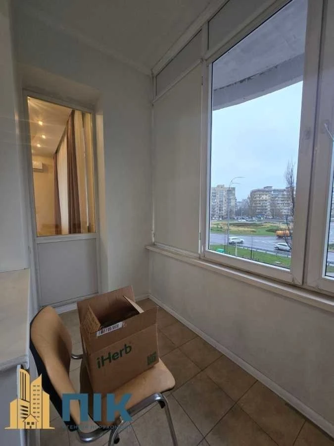 4-room apartment for sale 152 m², Heroes of Stalingrad Avenue